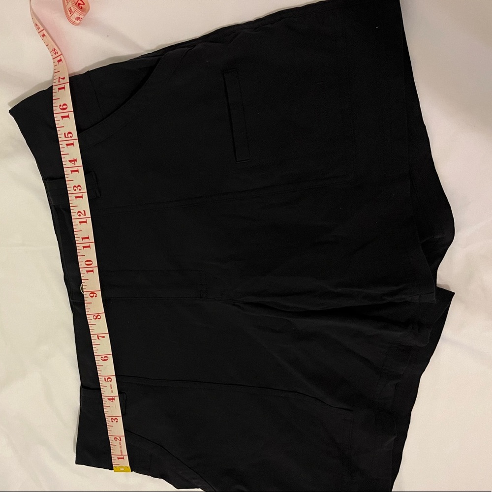 Lucy shorts. Black. Medium.